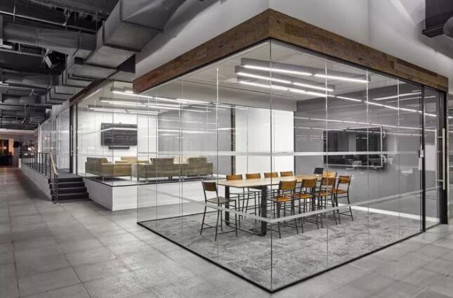 �߼�(j��)���k�����b�ް���չʾ