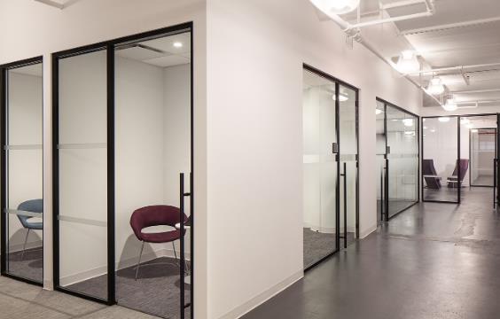 ���u��؛���޹�˾300ƽ���b�k�����O(sh��)Ӌ